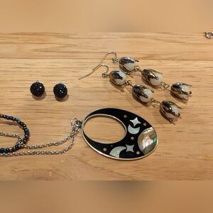 Elegant Black and Gold Moon Jewelry Set